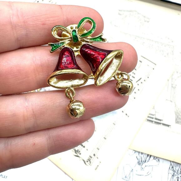 Vintage Christmas Bells Enamel Brooch Pin - Picture 1 of 2